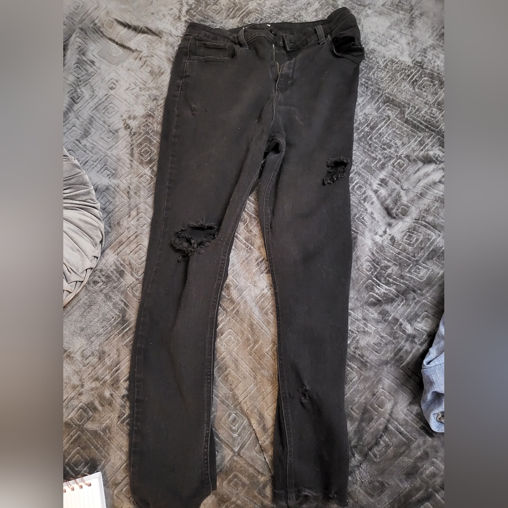 Black ripped jeans